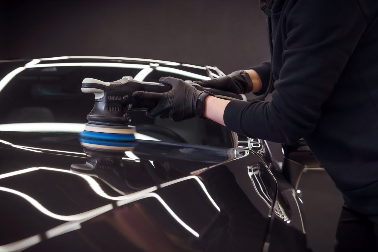 car-detailing-and-polishing.jpg