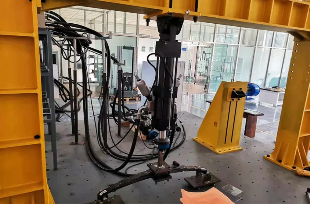 Durability Test of Truck Shock Absorber